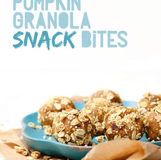 Pumpkin Energy Balls with a Crunchy Granola Coating {vegan}