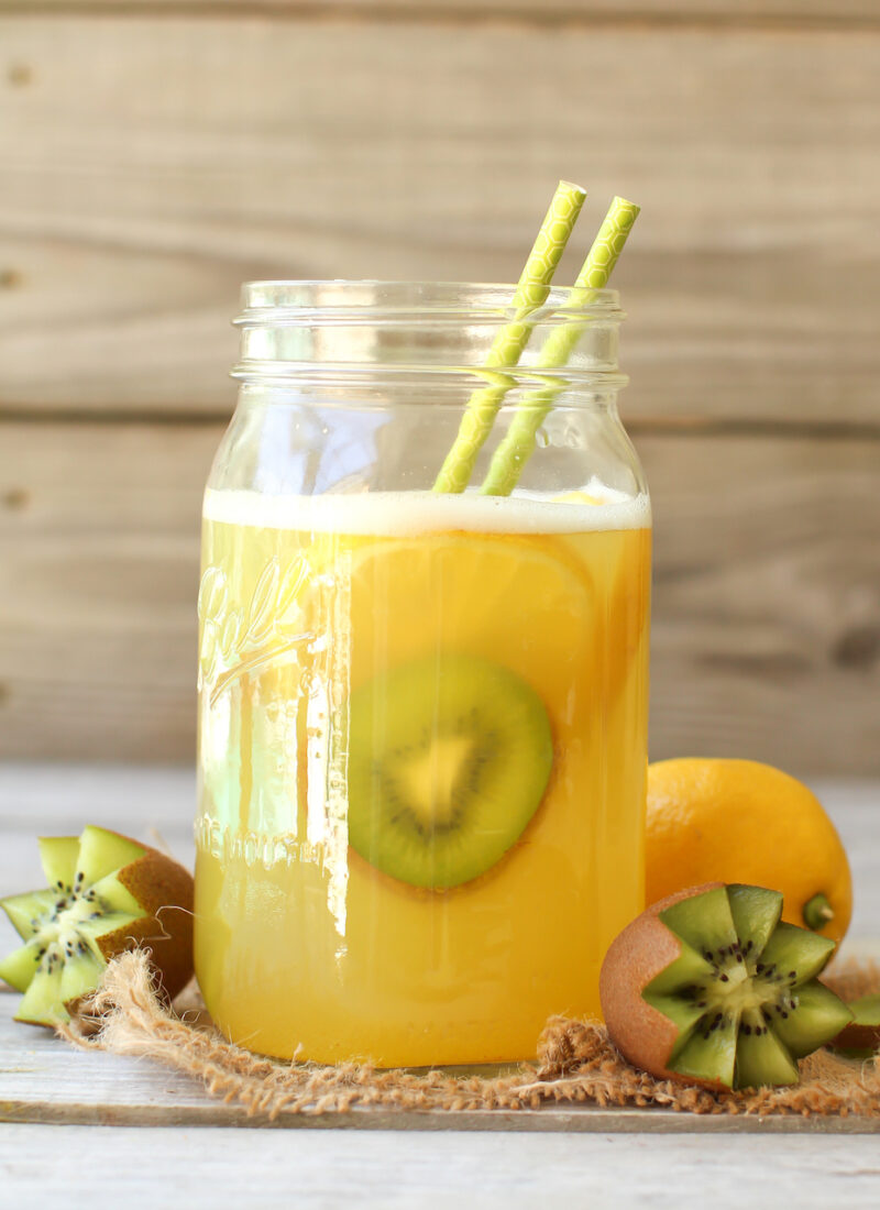 Fruit-Sweetened Lemonade