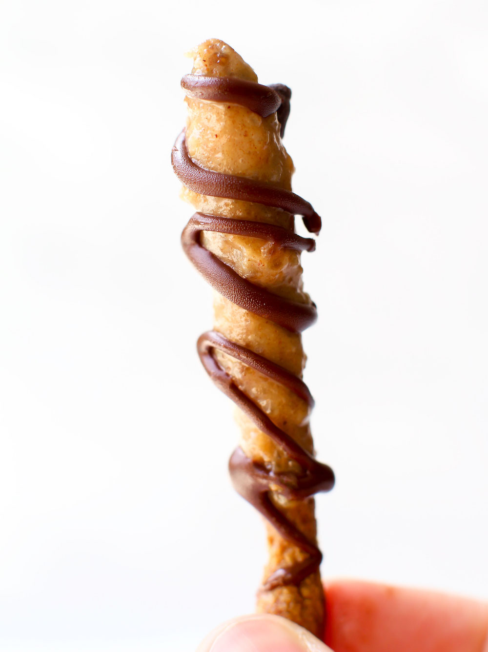 Chocolate Drizzled Salted Caramel Pretzels {vegan}