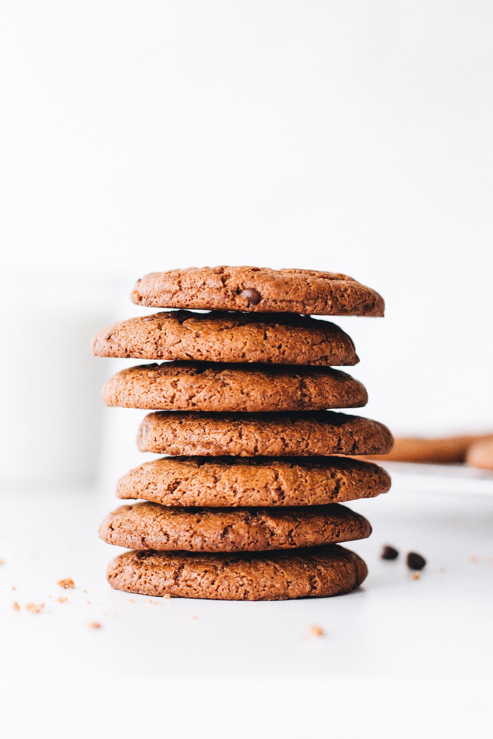 Crispy Chocolate Chip Cookies (Vegan + Paleo) Feasting on Fruit