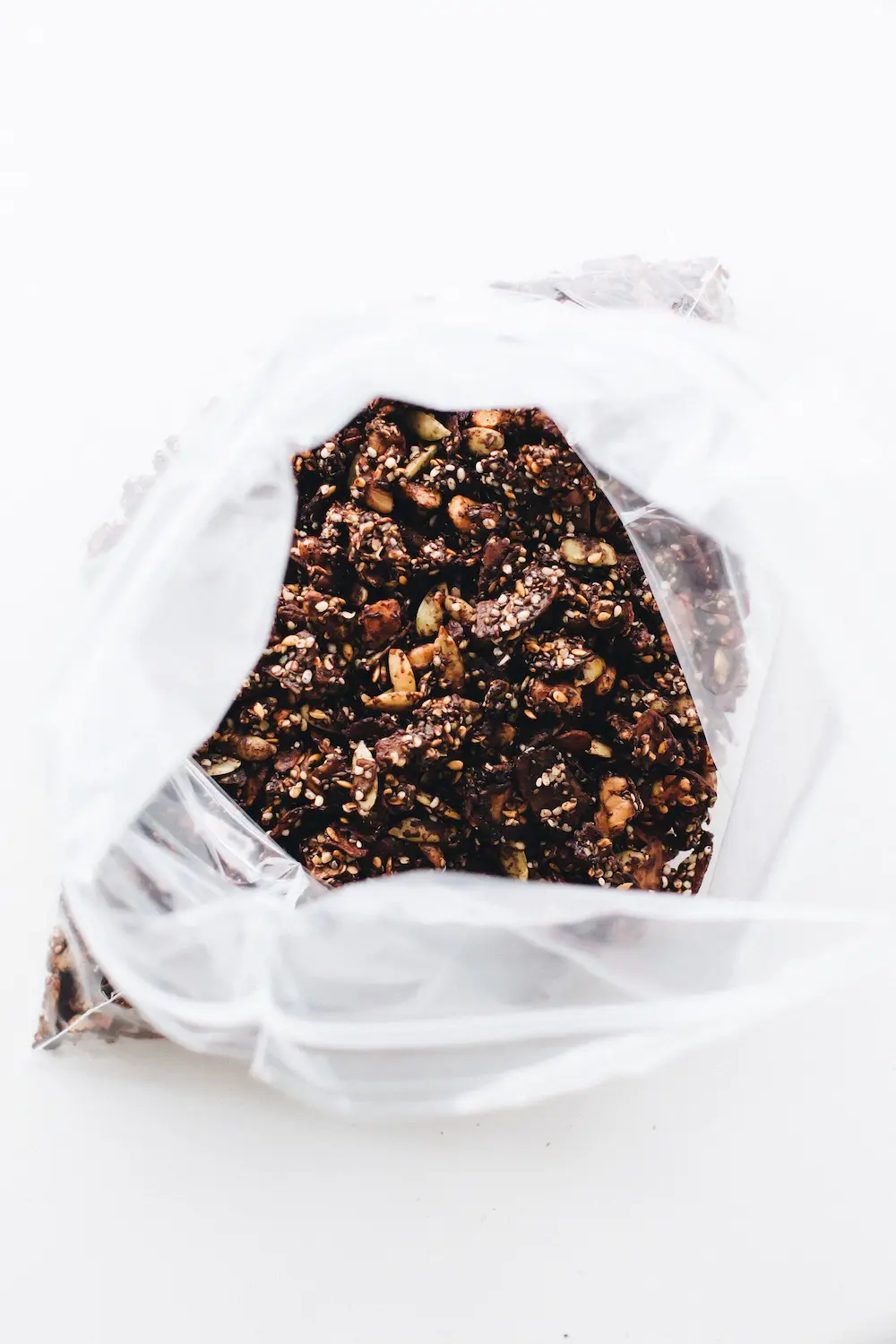 Grain-Free Chocolate Granola (vegan + paleo)