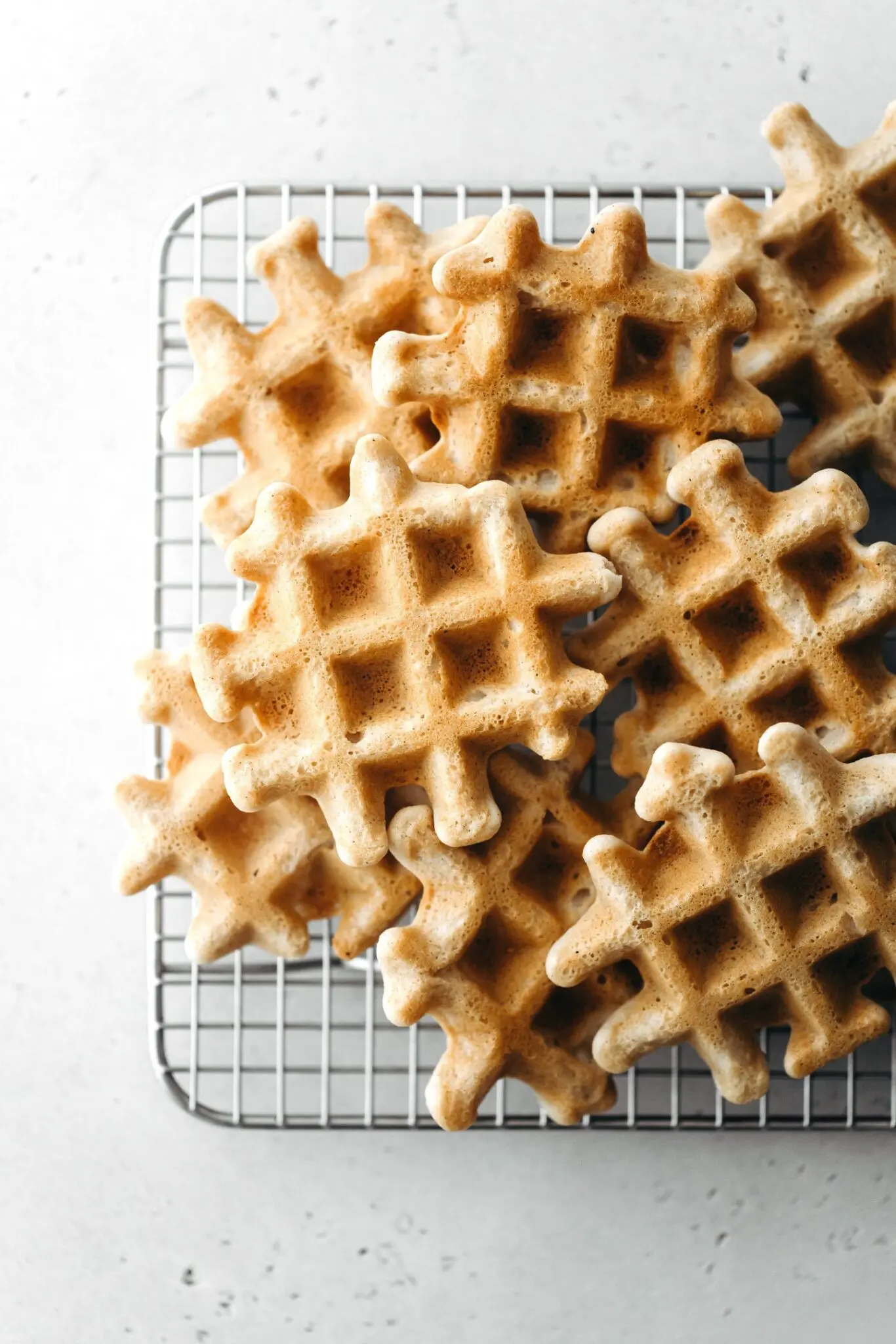 Crispy Almond Flour Waffles (vegan + paleo) | Feasting on Fruit