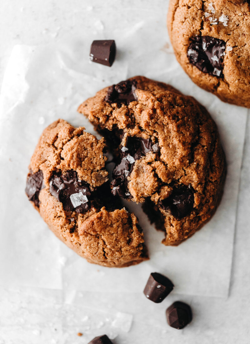 Thick Chewy Chocolate Chip Cookies