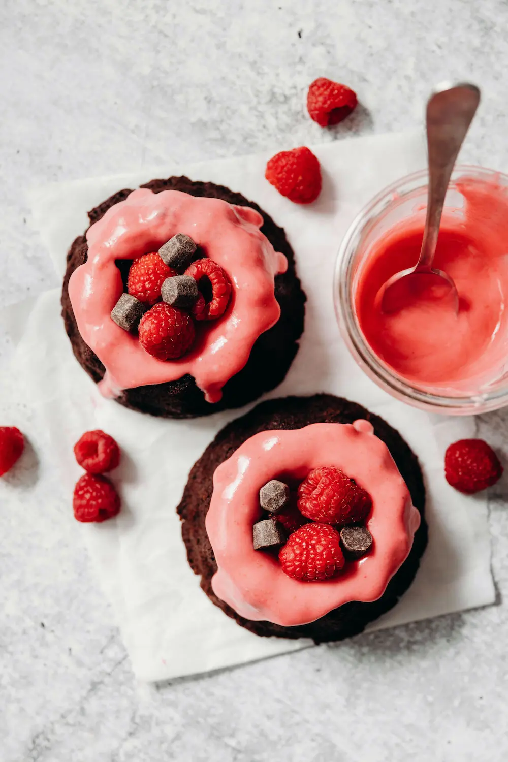 Dark Chocolate Mini Bundt Cakes (vegan + paleo)