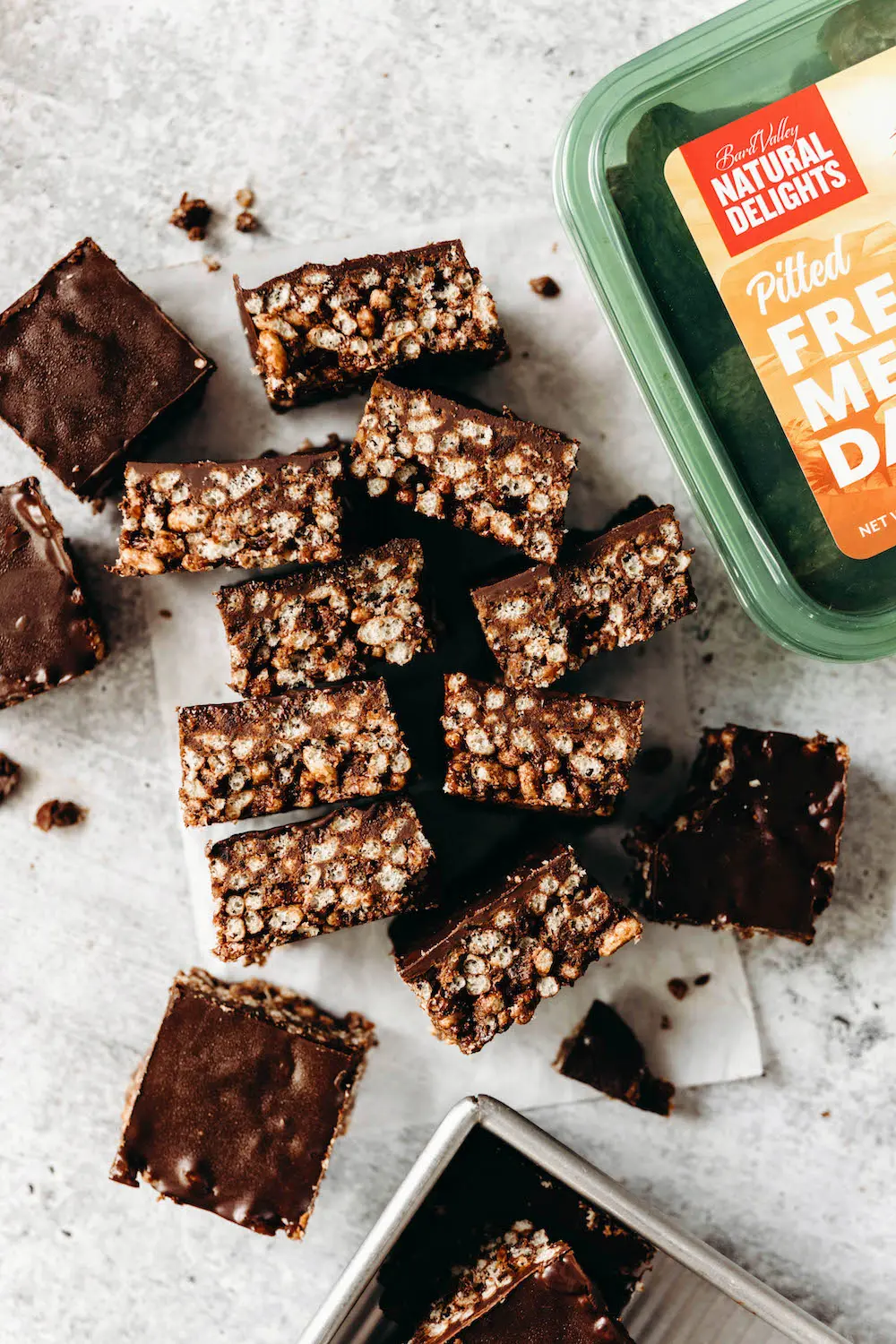 Healthy Chocolate Rice Crispy Treats (vegan)