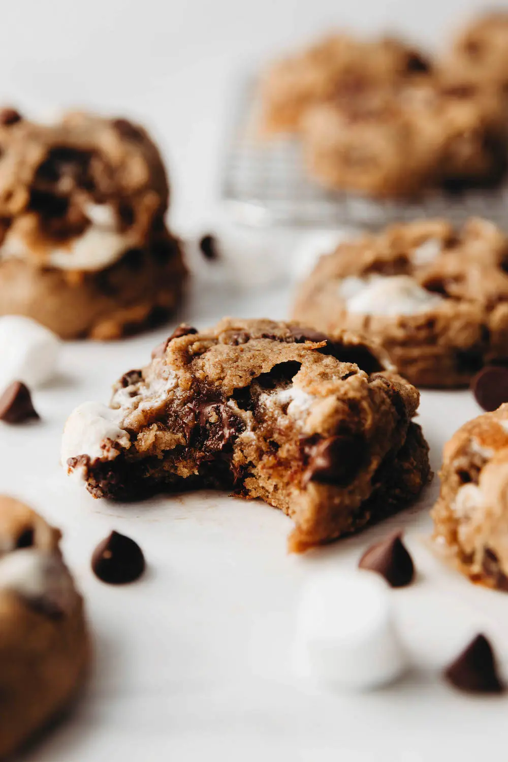 Gooey Vegan S'mores Cookies 