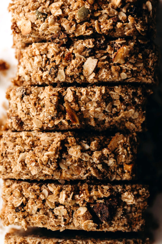 Muesli Streusel Banana Bread (vegan + glutenfree) Feasting on Fruit