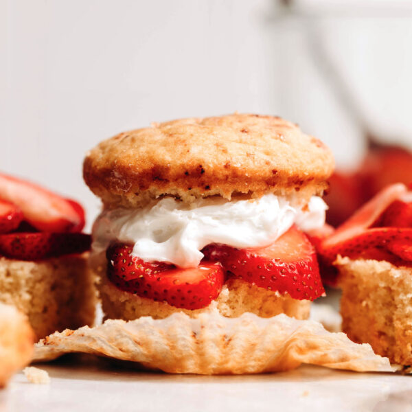 Vegan Strawberry Shortcake Muffins