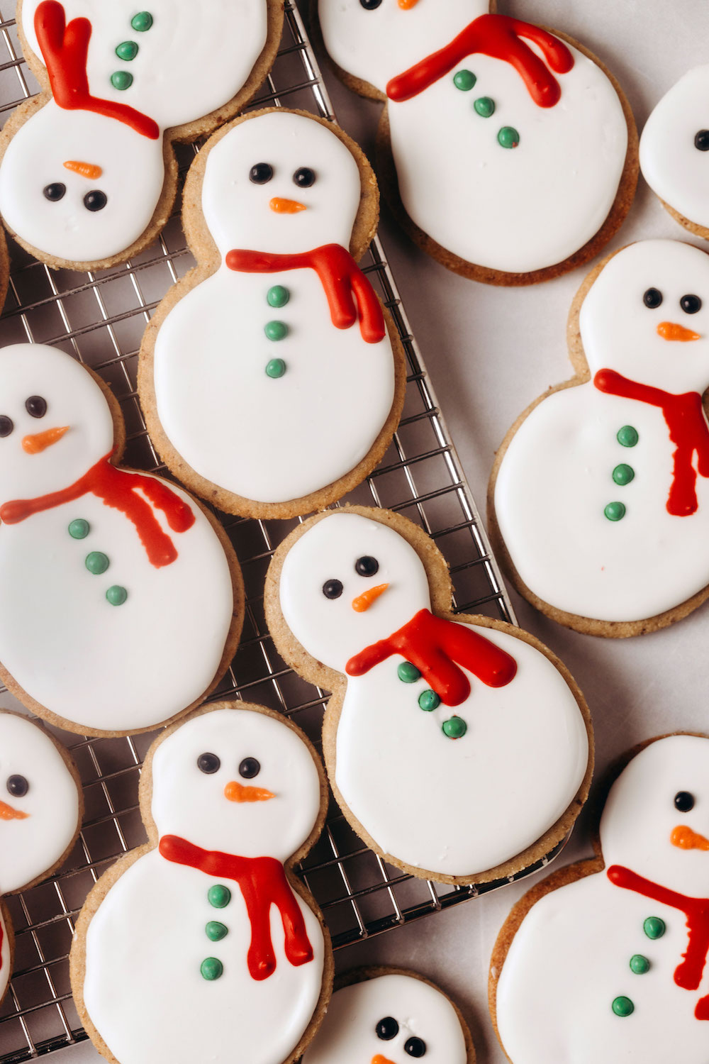 Sugar Cookie Snowmen (vegan + gluten-free)