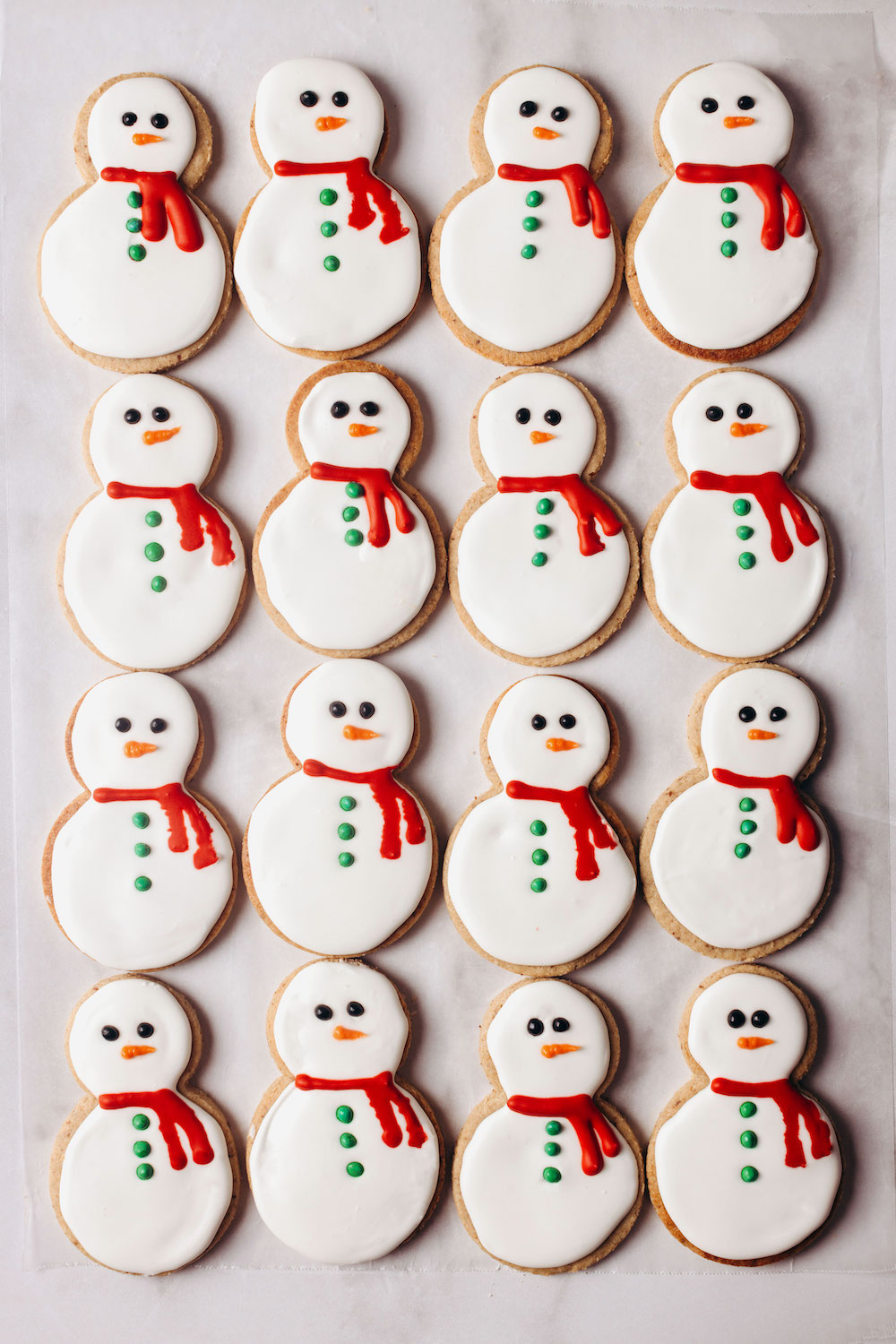Sugar Cookie Snowmen (vegan + gluten-free)