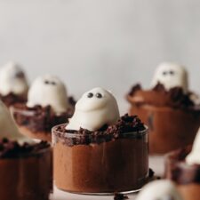 Haunted-halloween-pudidng-cups