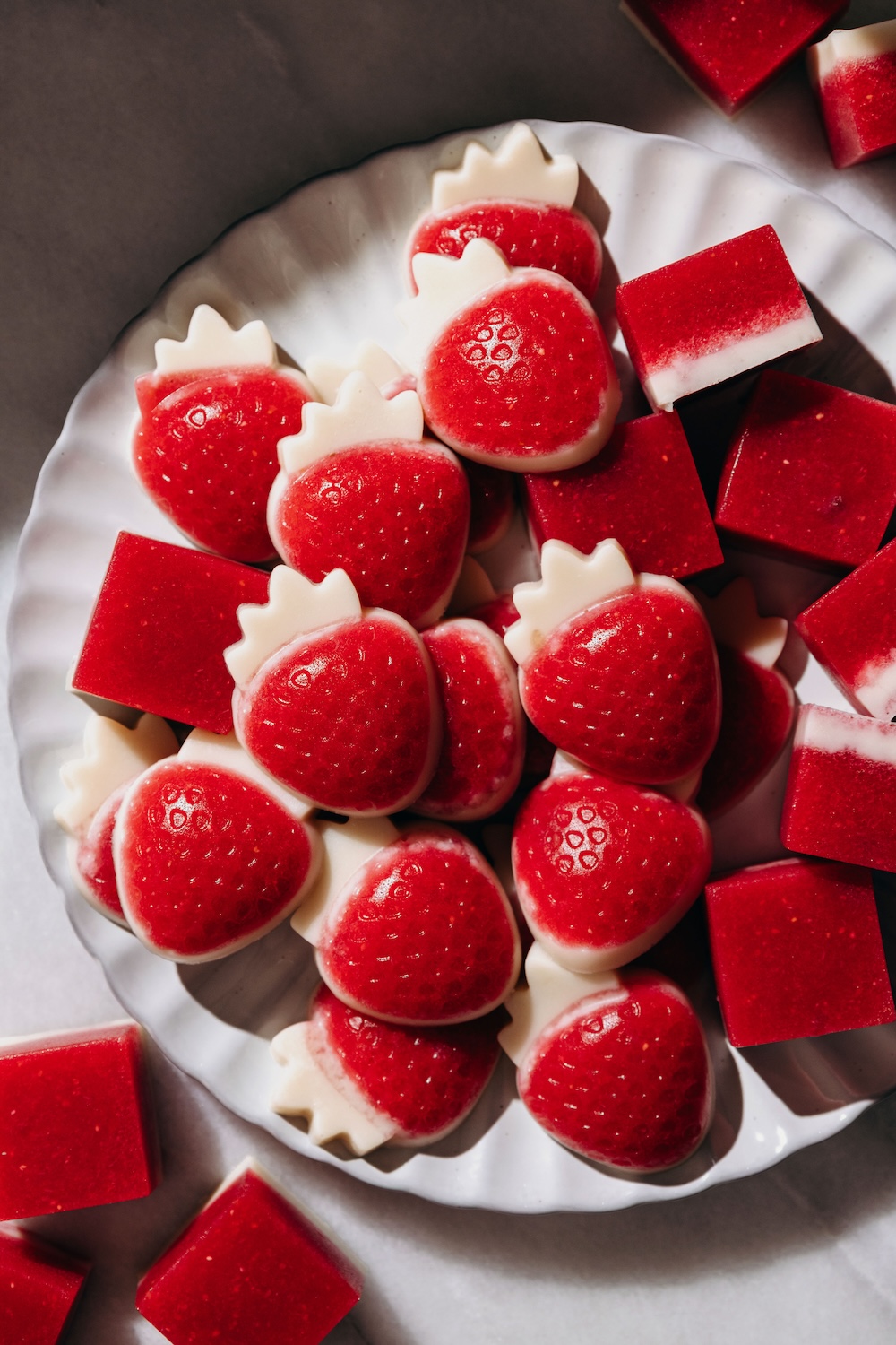Homemade Strawberry Gummies Recipe