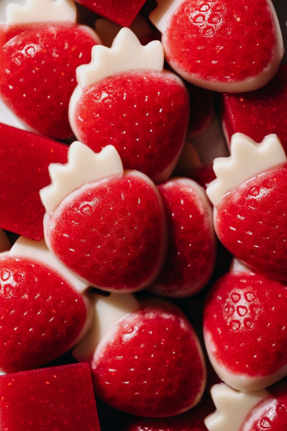 Homemade Strawberry Gummies (fruit snacks)
