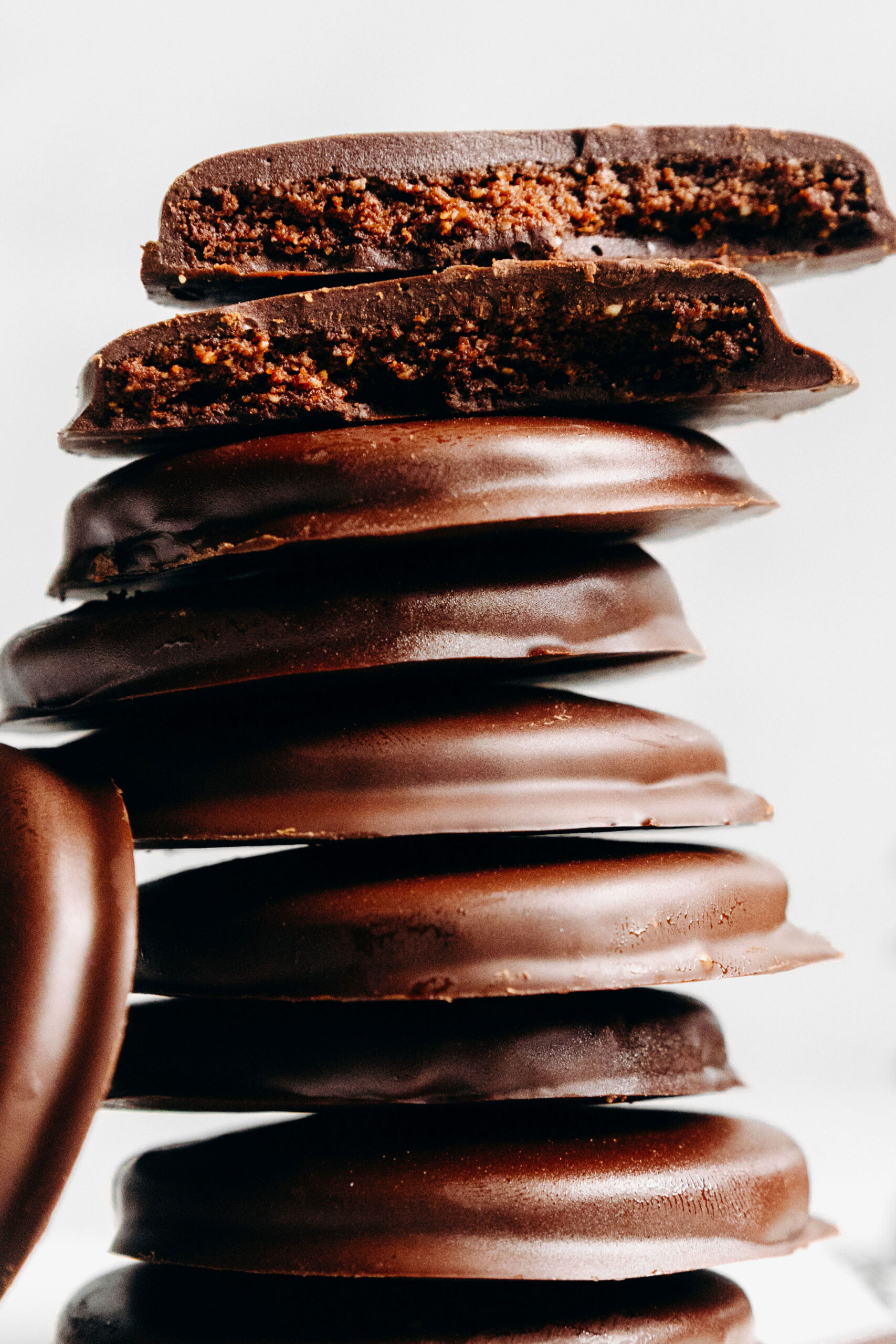 Gluten-Free Thin Mints (Girl Scout Cookie Copycat Recipe!)